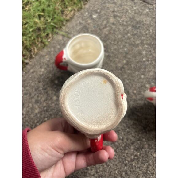 RARE WINKING JAPAN VINTAGE CERAMIC MUGS 1960s Santa Land Japan FOUR Santa - Picture 7 of 8
